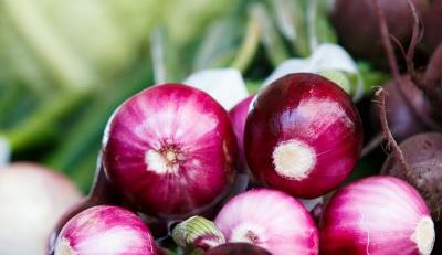 How to harvest and store onions