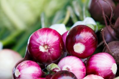 How to harvest and store onions